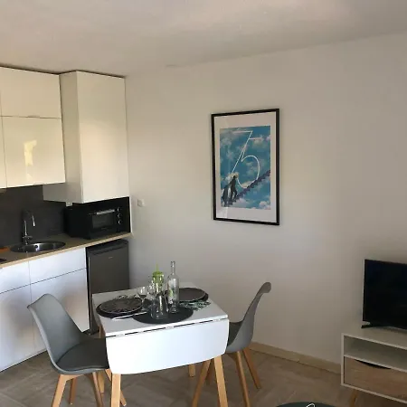 Appartamento 2 Personnes Calme Proche De La Piscine Tennis Villeneuve-Loubet